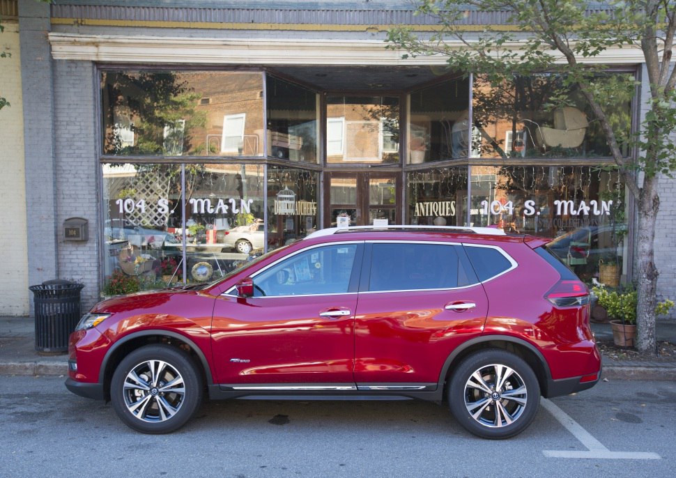 Nissan Rogue I facelift 2011 2 5i 170 Hp CVT